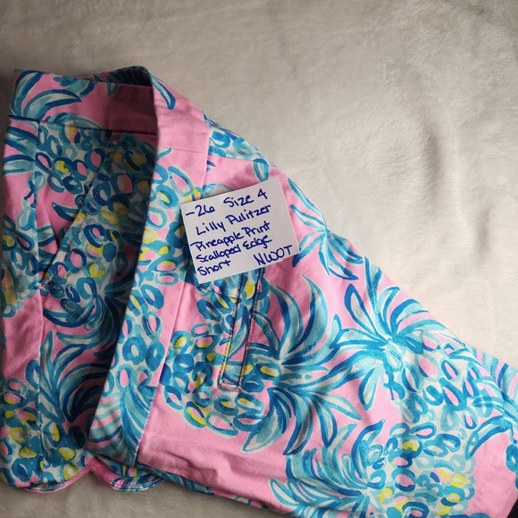 Lilly Pulitzer Shorts - Picture 3 of 4